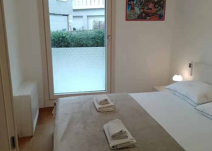 West Coast Apartament *